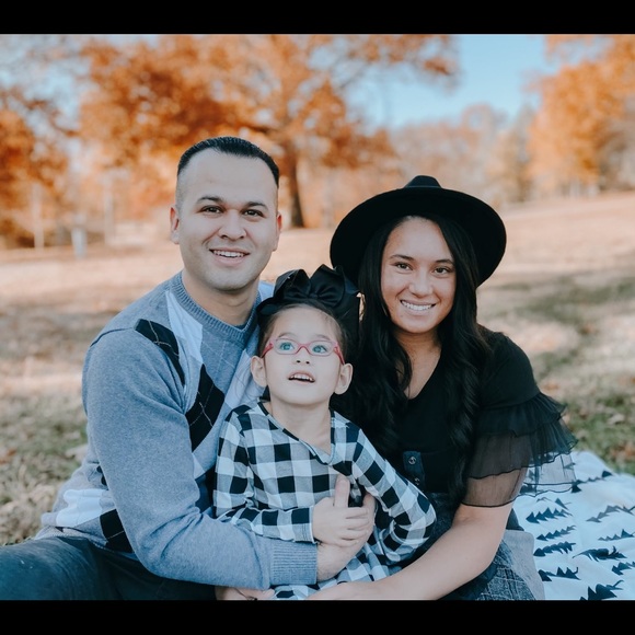 Hi, I'm Ashley! ♡ - Picture 3 of 3